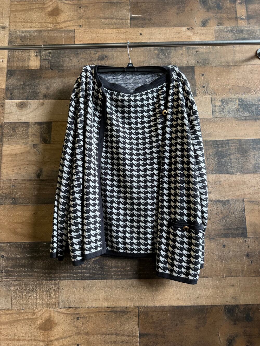 KateHill 3X Merino Wool Houndstooth Sweater Set-Cardigan/Knit Skirt-Black/White⁠